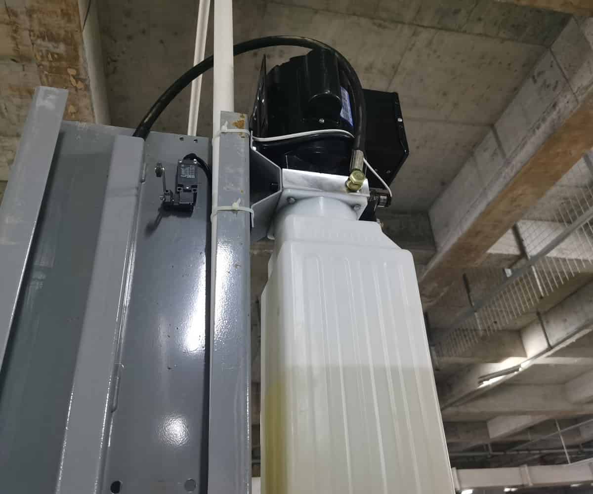 色達二層簡易升降類機械停車庫維保