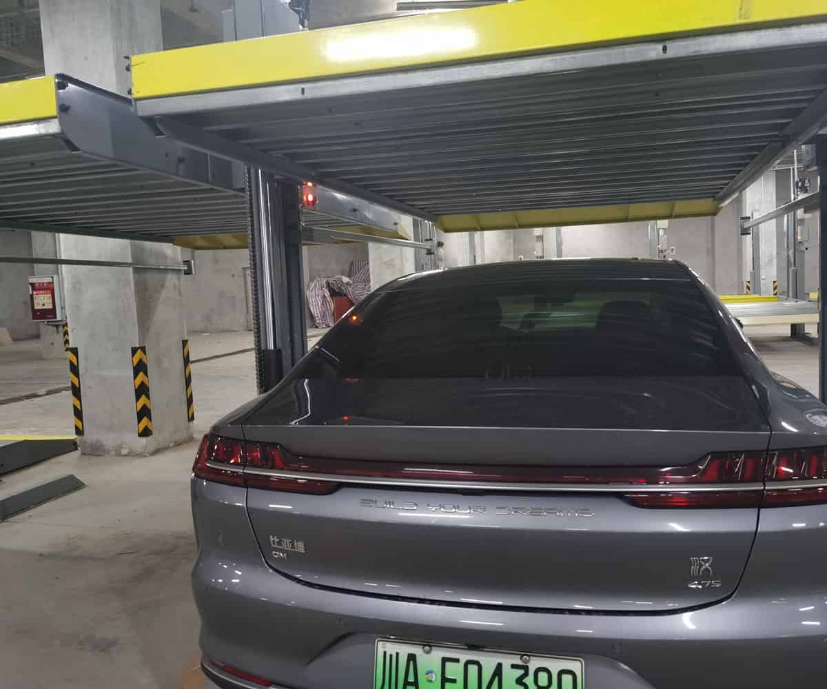 家用簡(jiǎn)易升降類機(jī)械停車租用.jpg