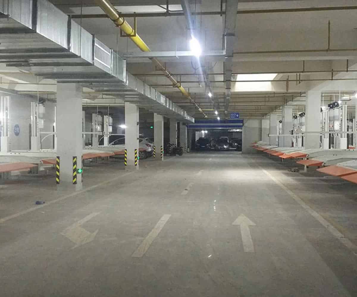 升降橫移機械式停車設備出租.jpg